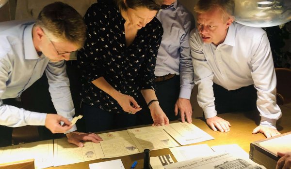 Murder Mystery Room 745